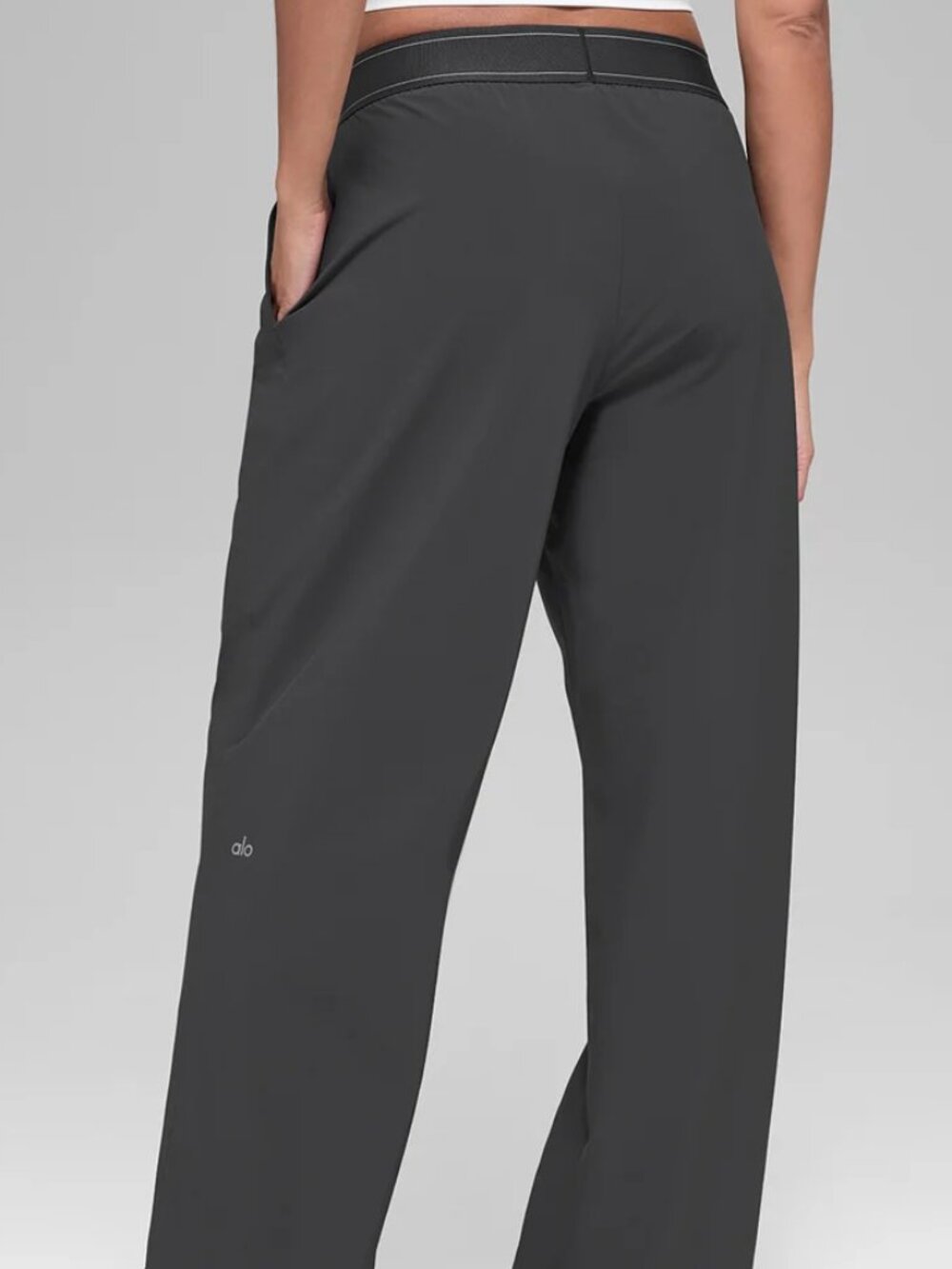 🥥Polished Style ALO Yoga Suit Up Trouser Dark Grey🥓 (Regular 30) - Picture 8 of 8